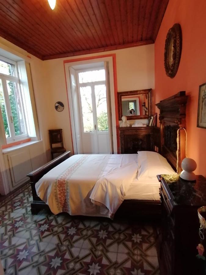 Вилла Casa Della Gioia Castelveccana Экстерьер фото
