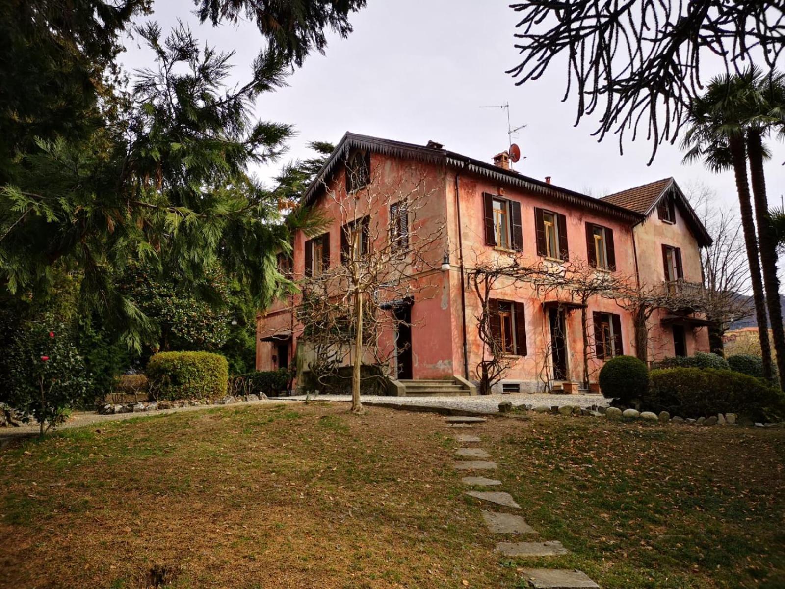 Вилла Casa Della Gioia Castelveccana Экстерьер фото