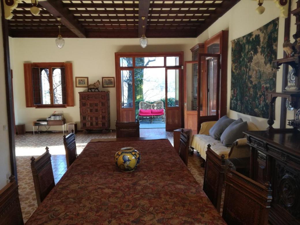 Вилла Casa Della Gioia Castelveccana Экстерьер фото